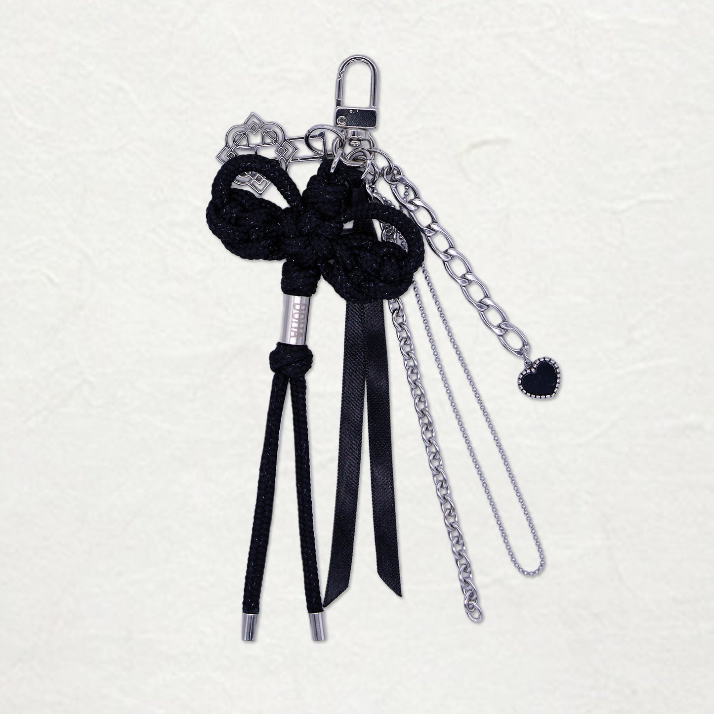 norigae noir, accessoire de sac, petit coeur, ballet, maedup
