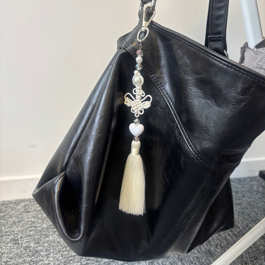 bijoux de sac, grigri, porte clé, keyring, blanc, traditionnel coréen, asiatique